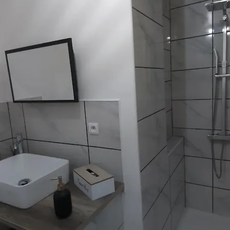 Appartamento Avec Jardin